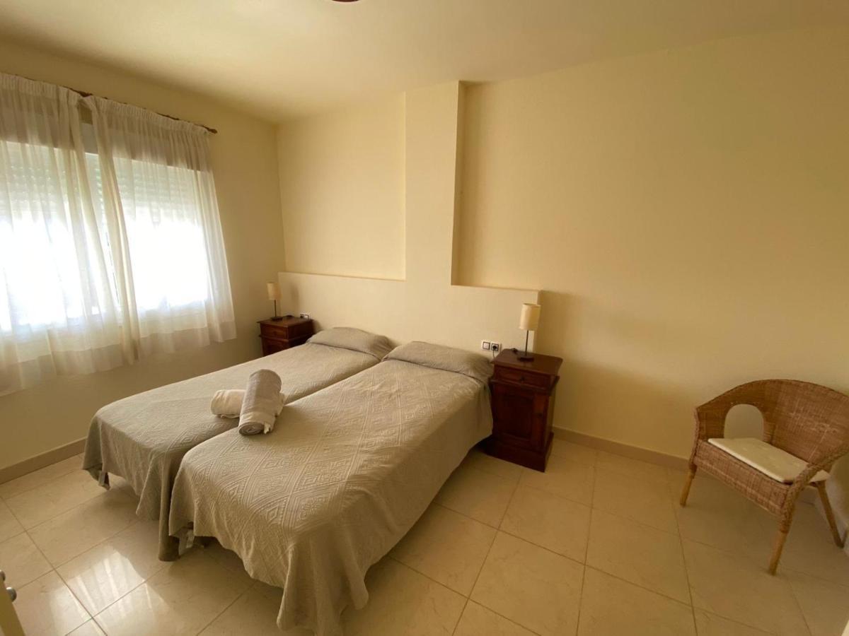 Apartamento En Bahia Golf - กอสตาบาเญนา ภายนอก รูปภาพ