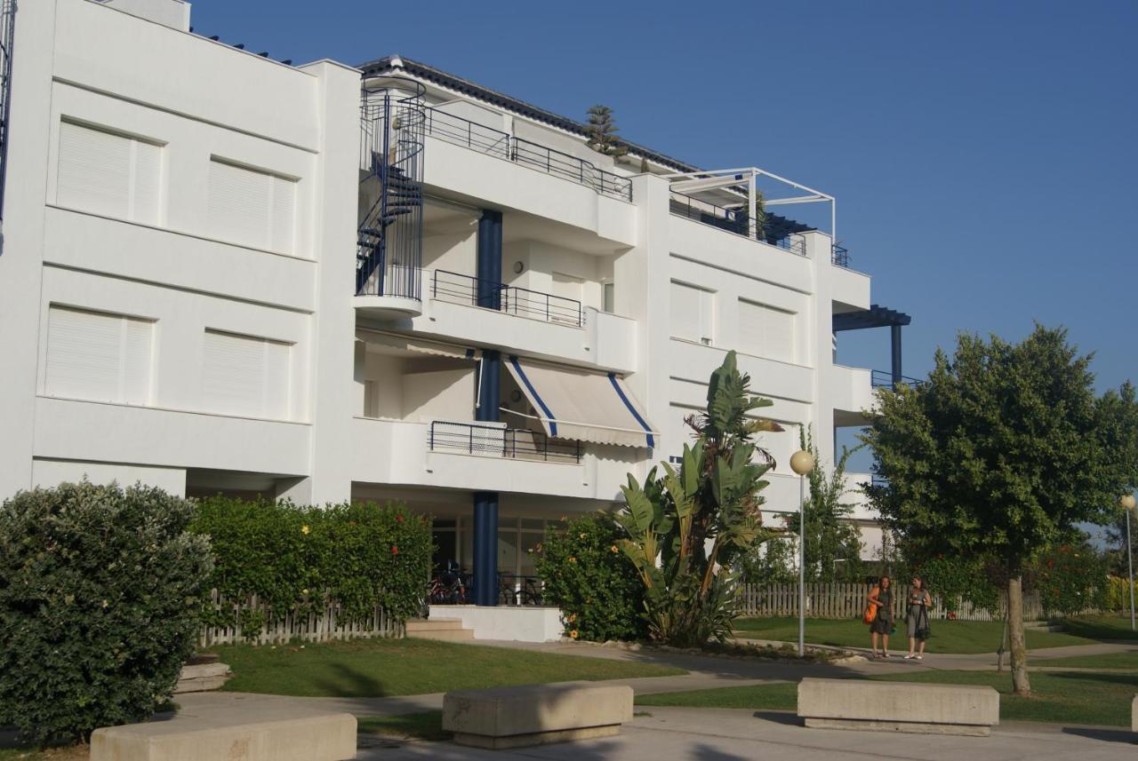 Apartamento En Bahia Golf - กอสตาบาเญนา ภายนอก รูปภาพ