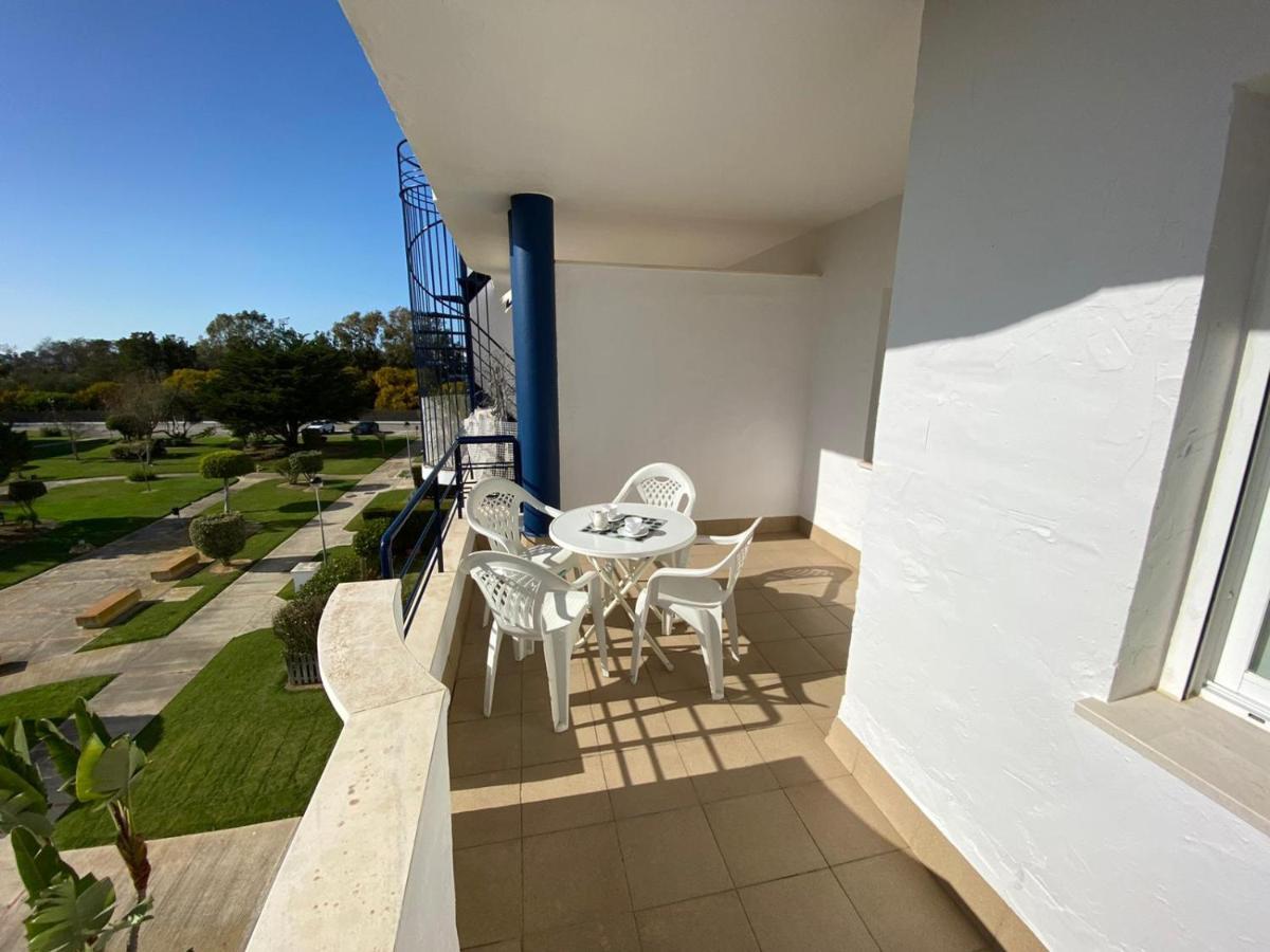Apartamento En Bahia Golf - กอสตาบาเญนา ภายนอก รูปภาพ