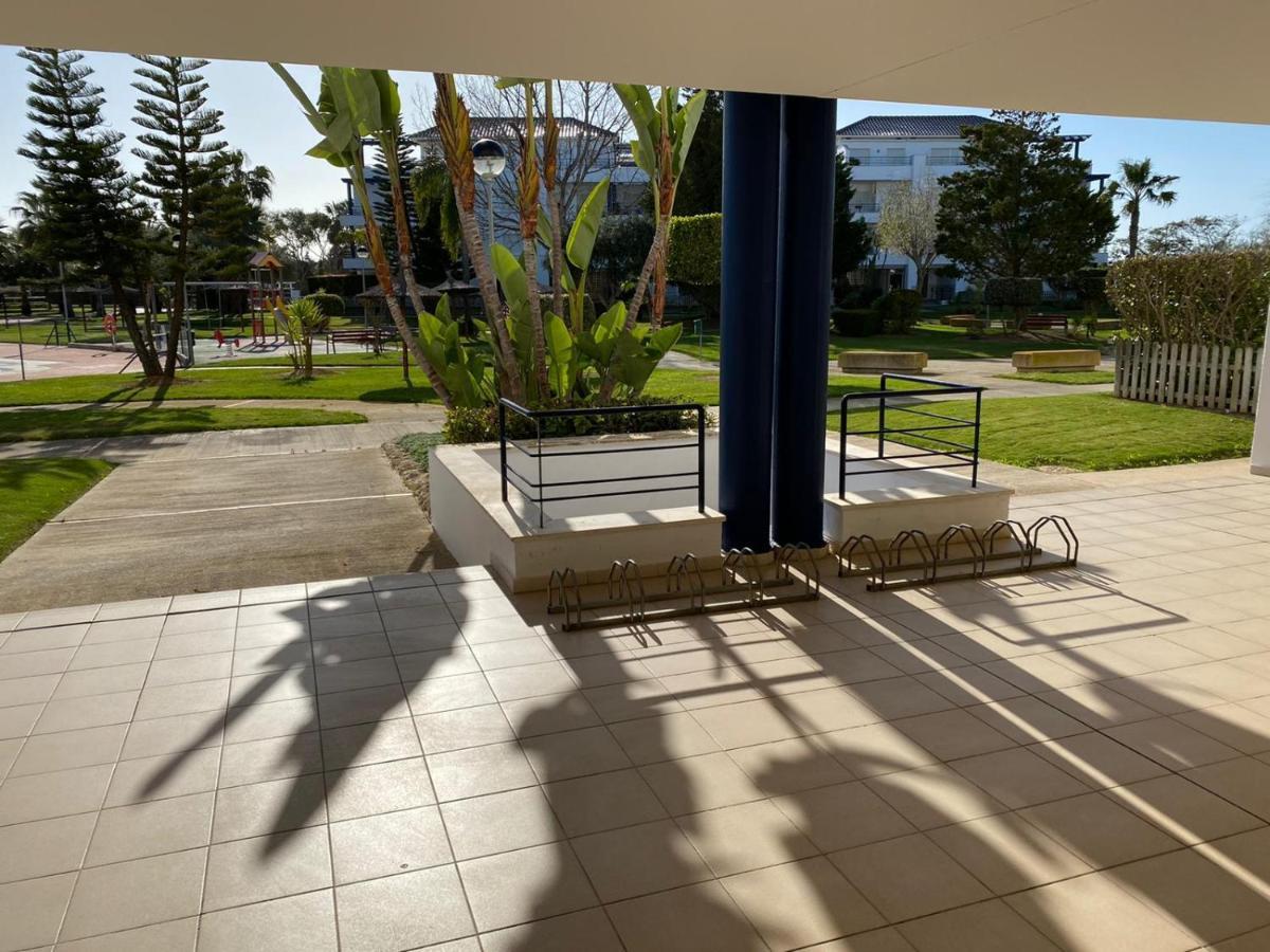 Apartamento En Bahia Golf - กอสตาบาเญนา ภายนอก รูปภาพ